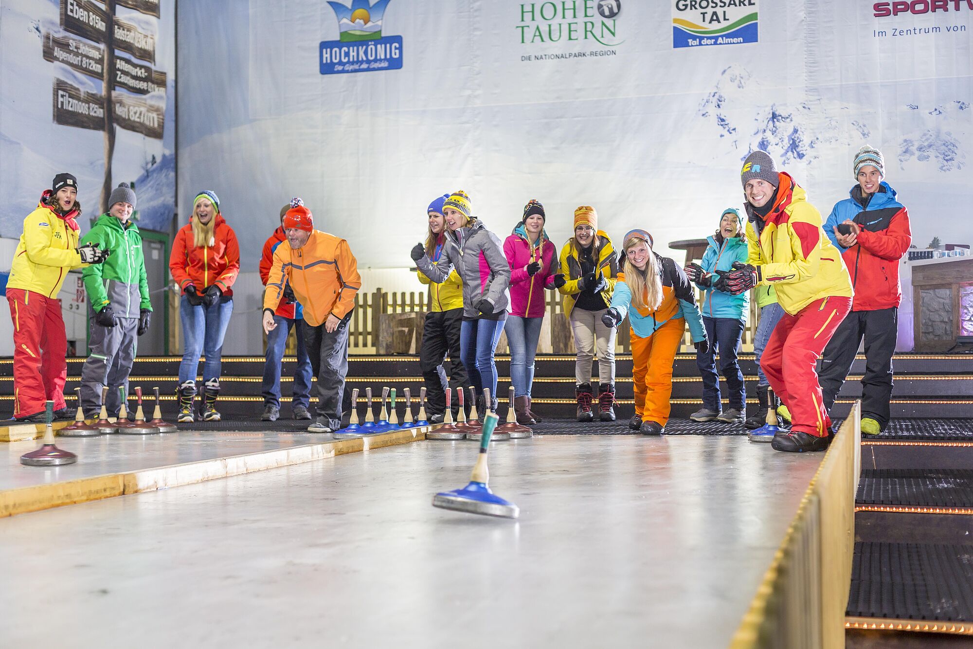 Eisstockschießen | ALPENPARK NEUSS - Der Aktiv-Freizeitpark in NRW